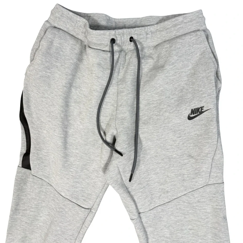Nike tech fleece